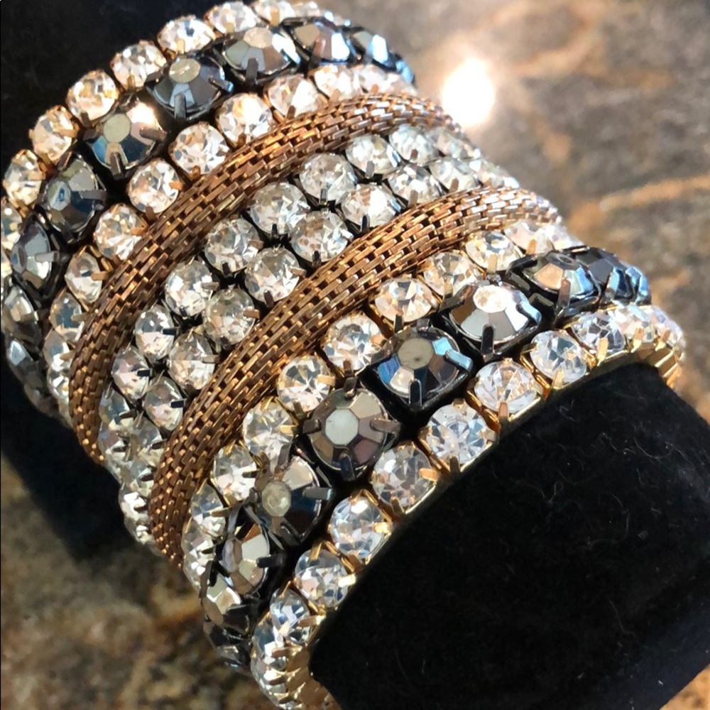 🌞Gorgeous Set of Rhinestone Bracelets👯‍♀️😍 - Picture 2 of 6